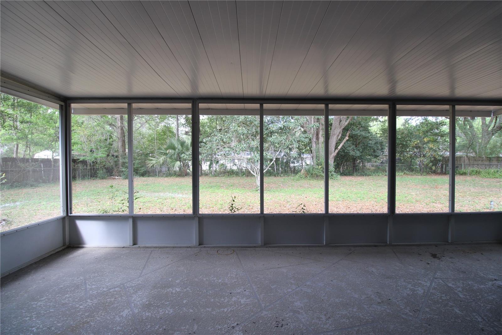 Image 4 of 16 For 4628 40th Terrace