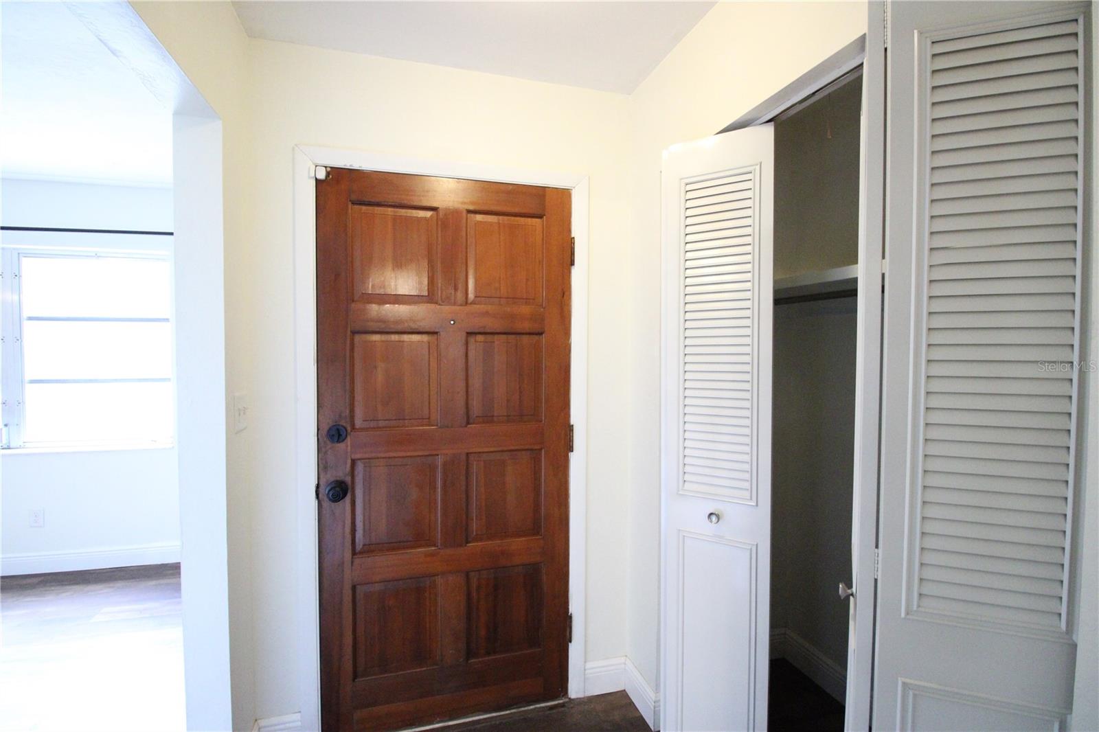 Image 5 of 16 For 4628 40th Terrace