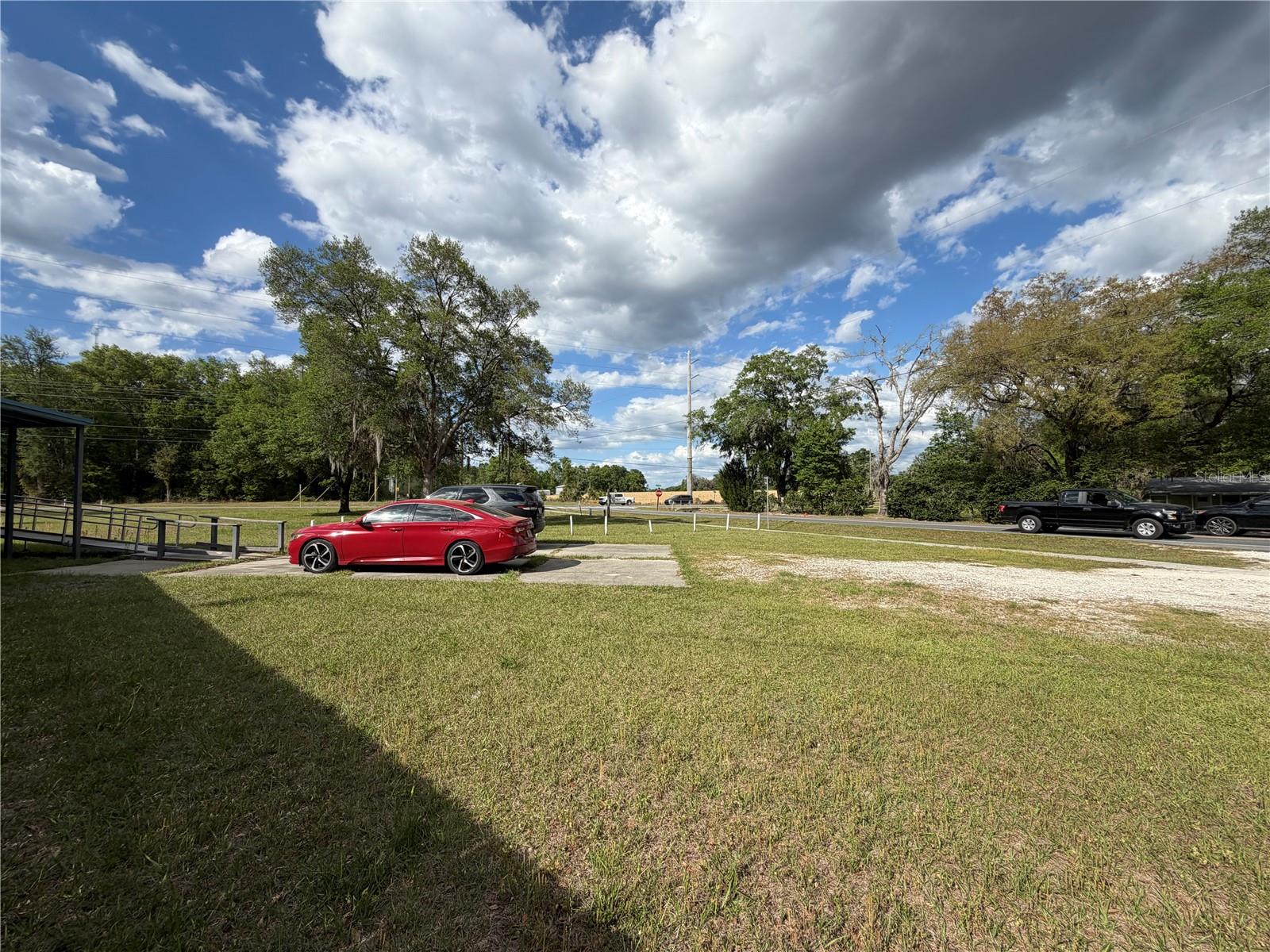 Image 21 of 32 For 683 Court Street