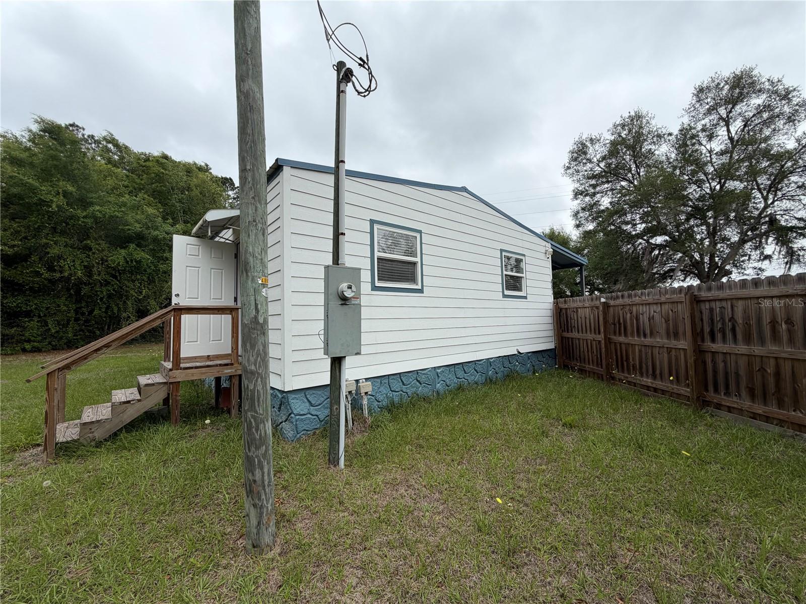 Image 24 of 32 For 683 Court Street