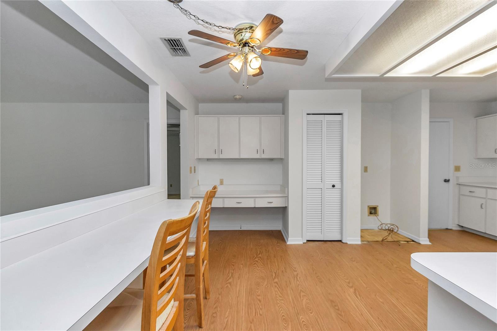 Image 25 of 54 For 8160 53rd Court