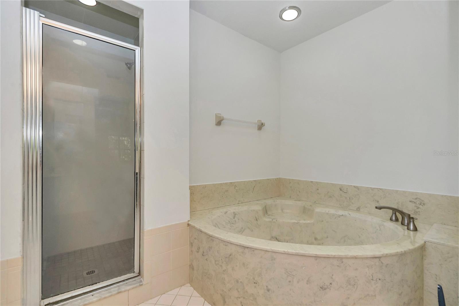 Image 37 of 54 For 8160 53rd Court