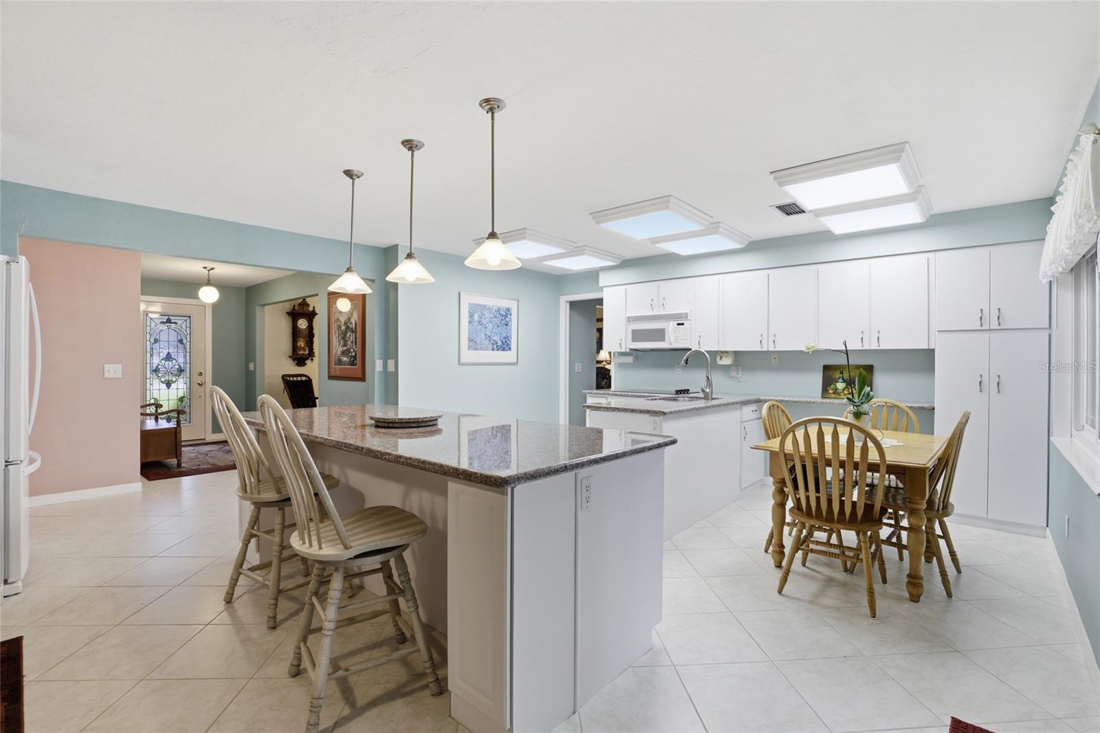 Image 19 of 60 For 2921 30th Terrace