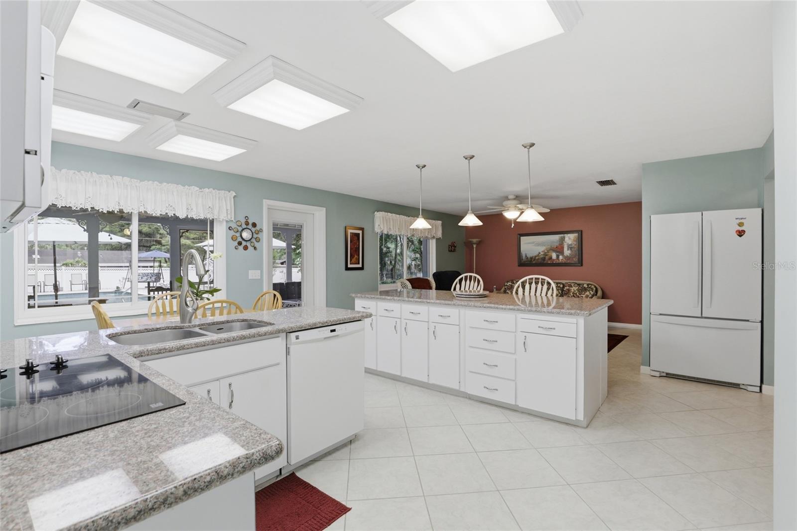 Image 22 of 60 For 2921 30th Terrace