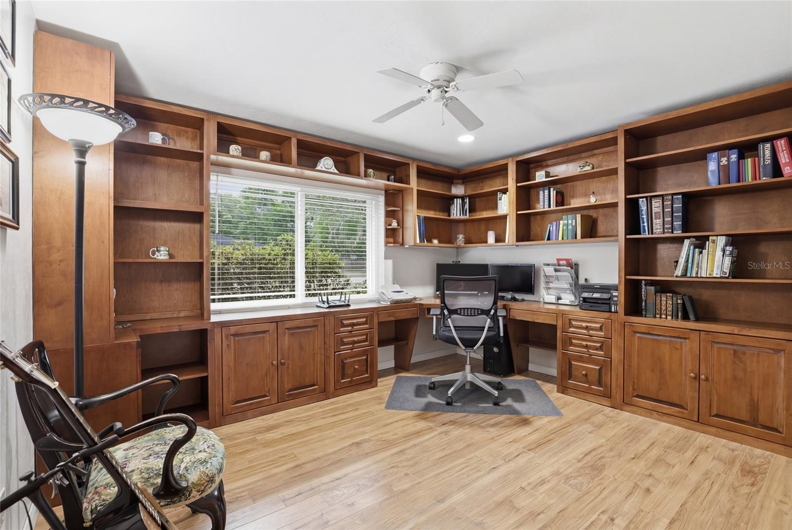 Image 28 of 60 For 2921 30th Terrace