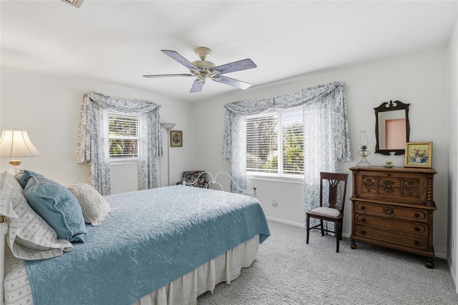 Image 30 of 60 For 2921 30th Terrace