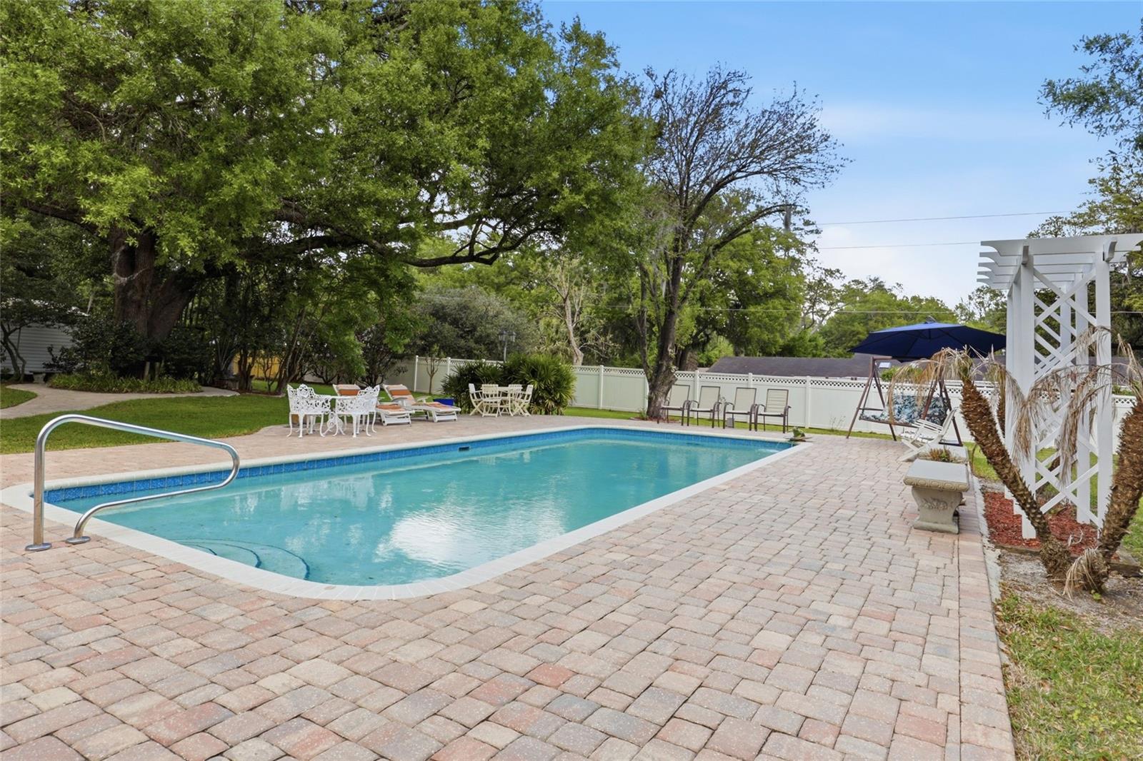 Image 44 of 60 For 2921 30th Terrace