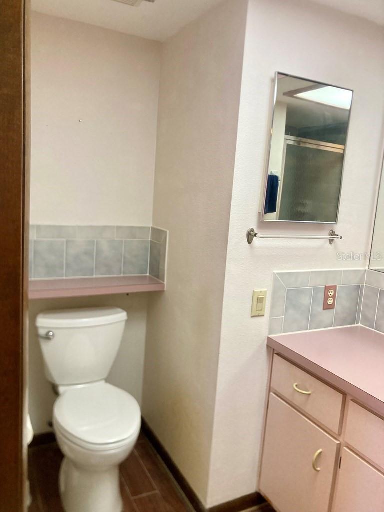 Image 16 of 28 For 2433 Waterfall Drive