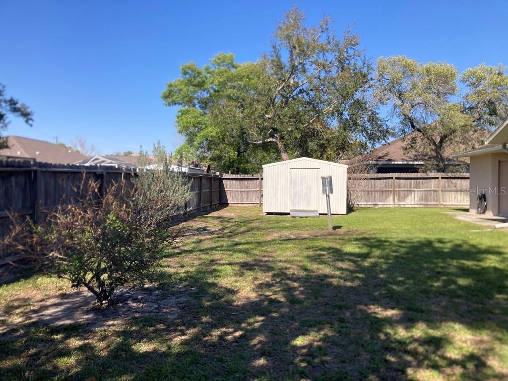 Image 27 of 28 For 2433 Waterfall Drive