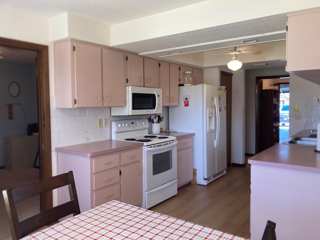 Image 8 of 28 For 2433 Waterfall Drive