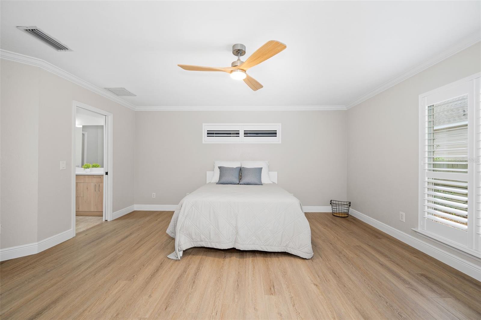 Image 17 of 42 For 9821 34th Road