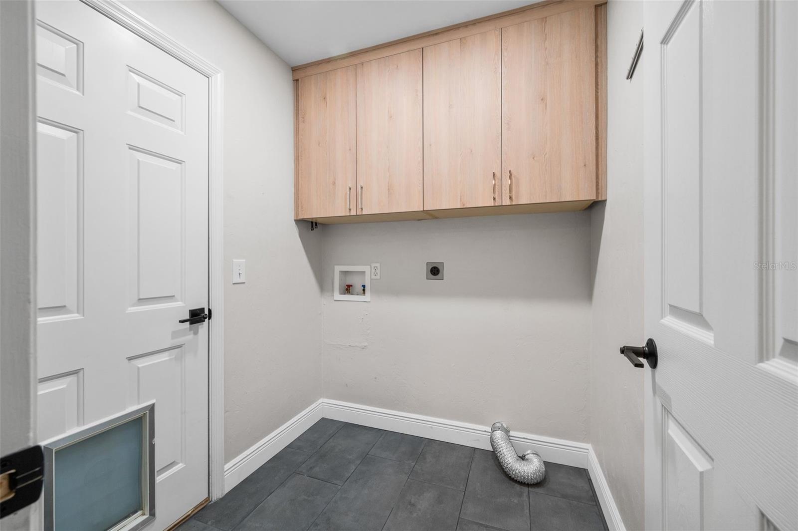 Image 34 of 42 For 9821 34th Road