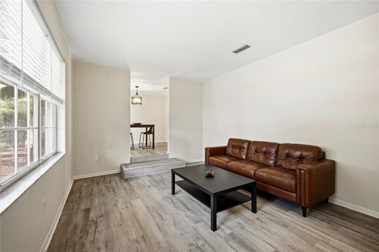 Image 12 of 58 For 3900 37th Place