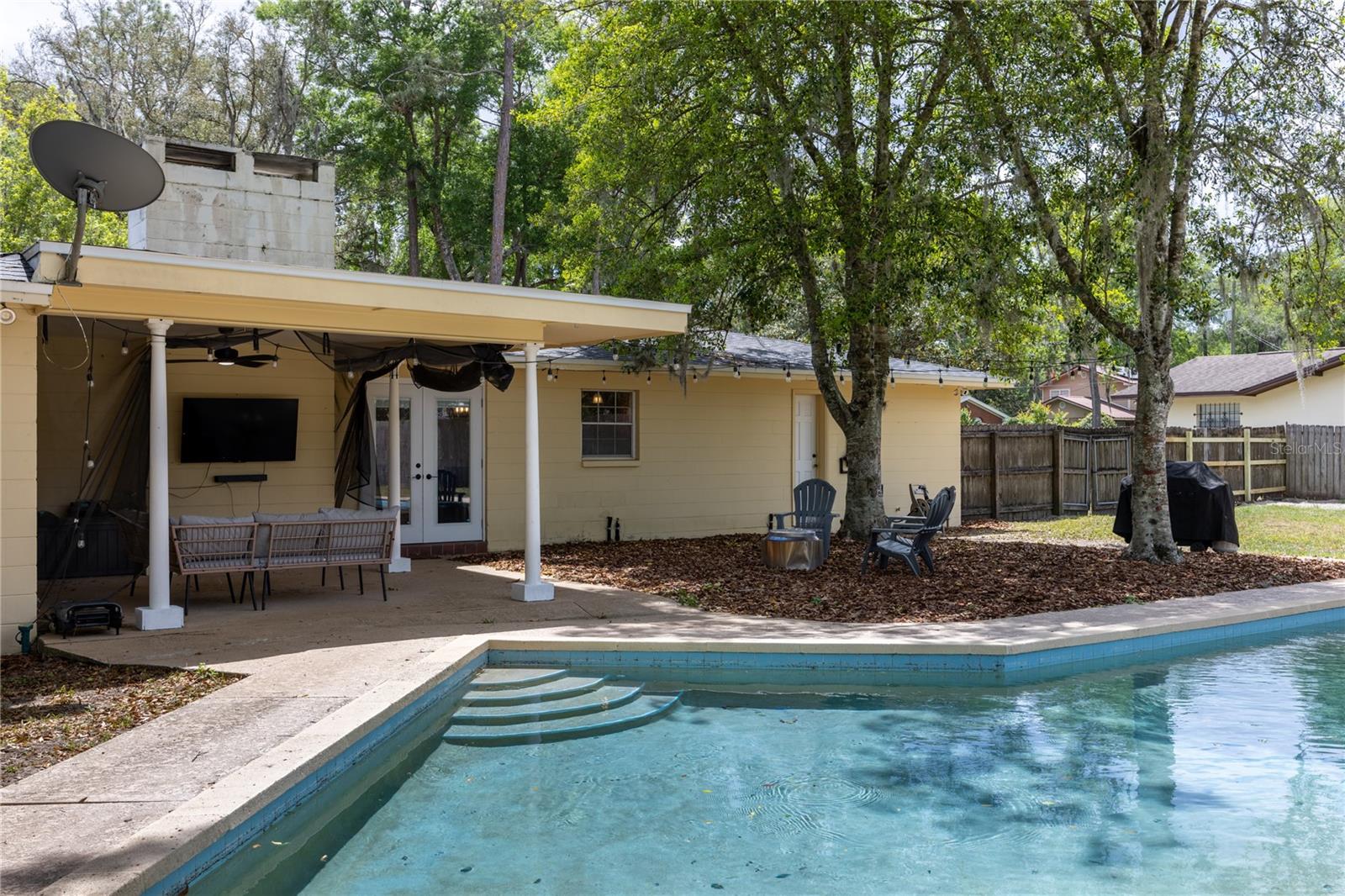 Image 35 of 58 For 3900 37th Place