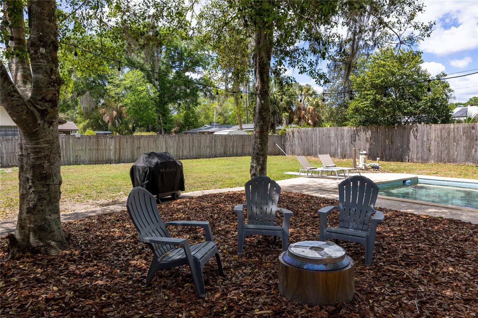 Image 9 of 58 For 3900 37th Place