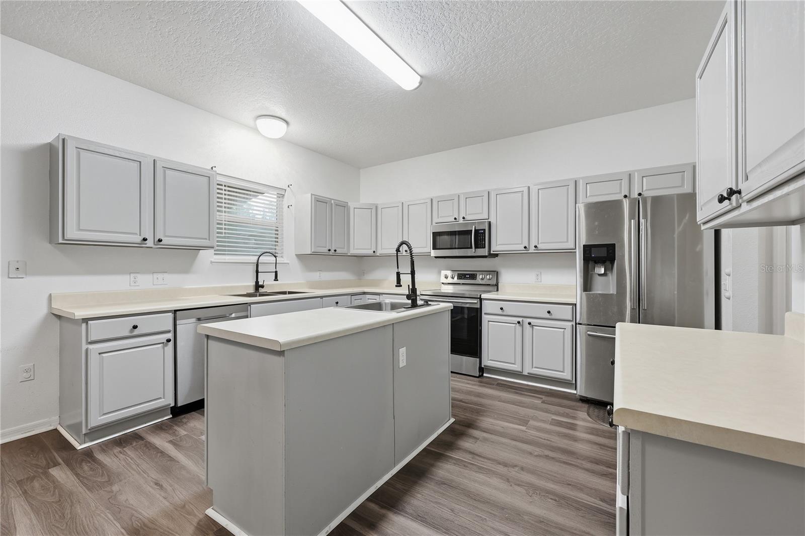 Image 10 of 38 For 1348 245th Way