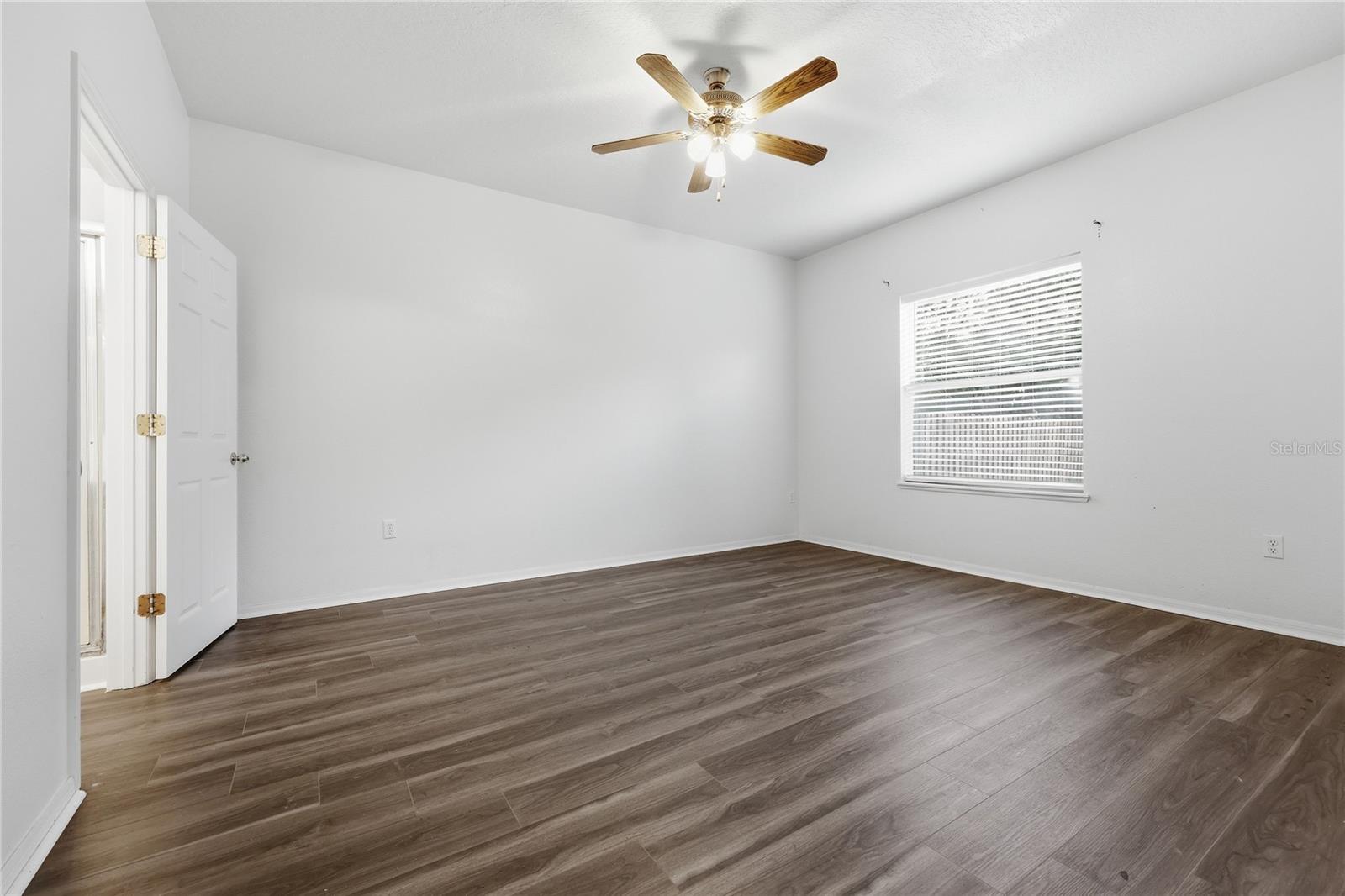 Image 13 of 38 For 1348 245th Way