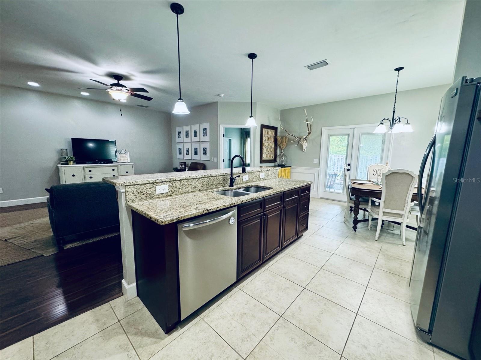 Image 21 of 58 For 16686 194th Terrace