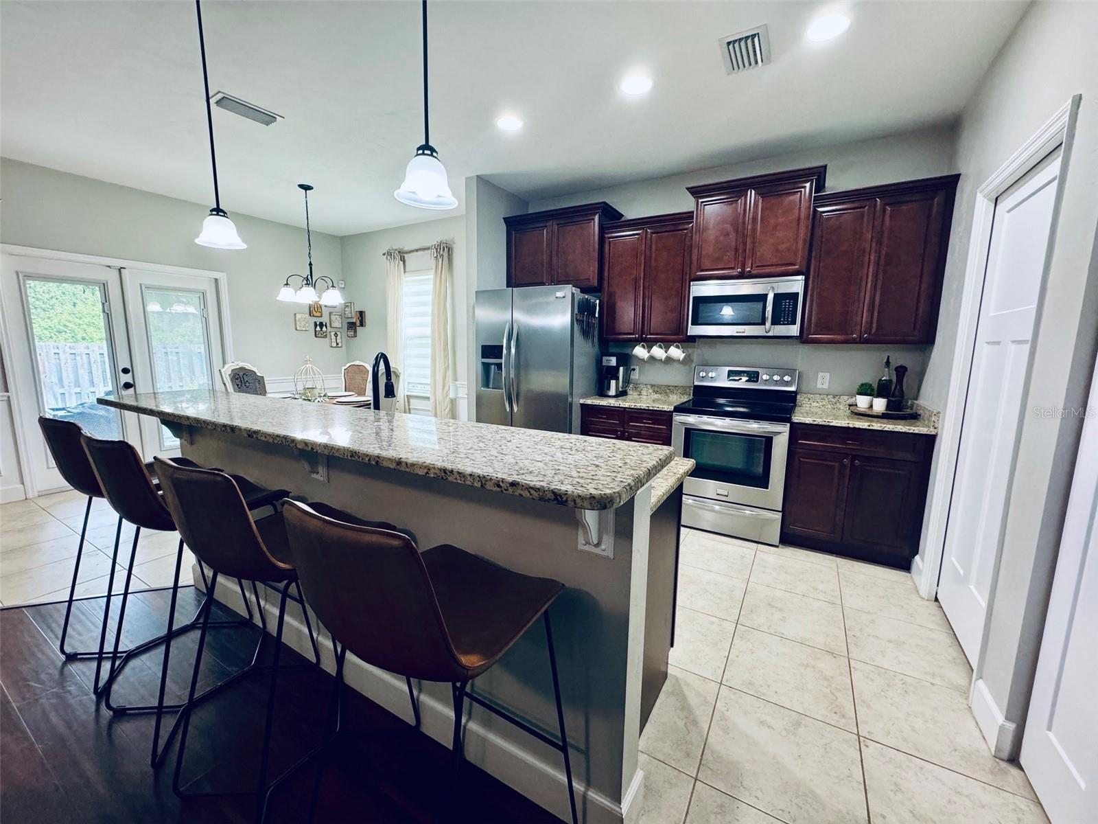 Image 4 of 58 For 16686 194th Terrace