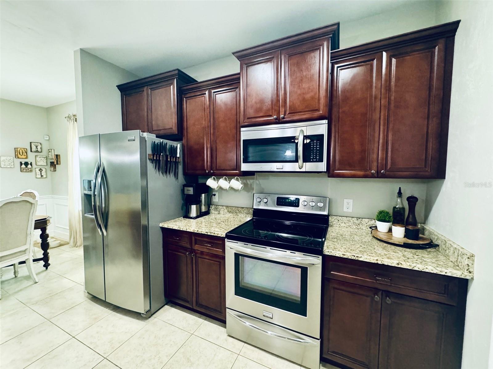 Image 5 of 58 For 16686 194th Terrace