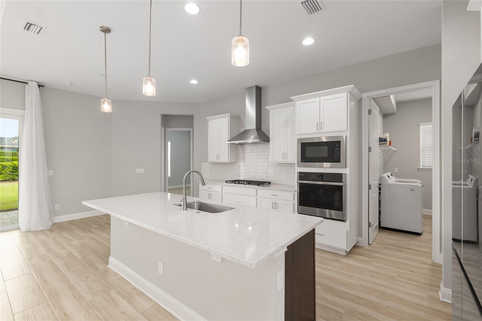 Image 13 of 53 For 12048 35th Place