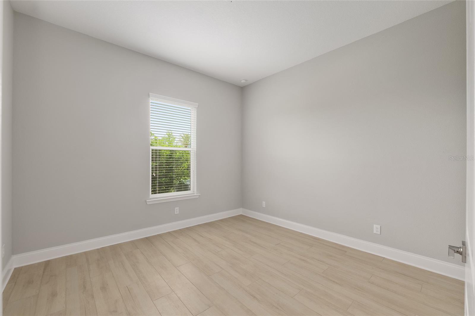 Image 24 of 53 For 12048 35th Place