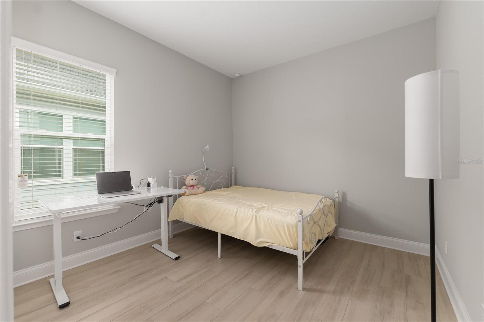 Image 32 of 53 For 12048 35th Place