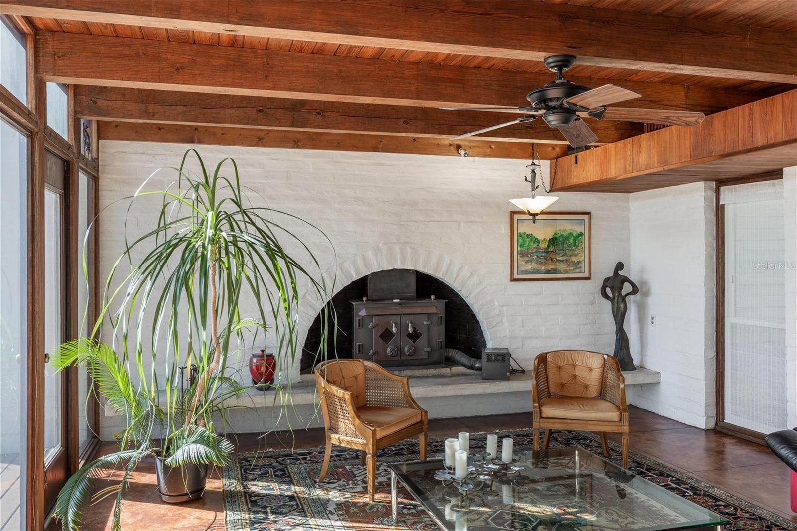 Image 12 of 93 For 6424 26th Pl