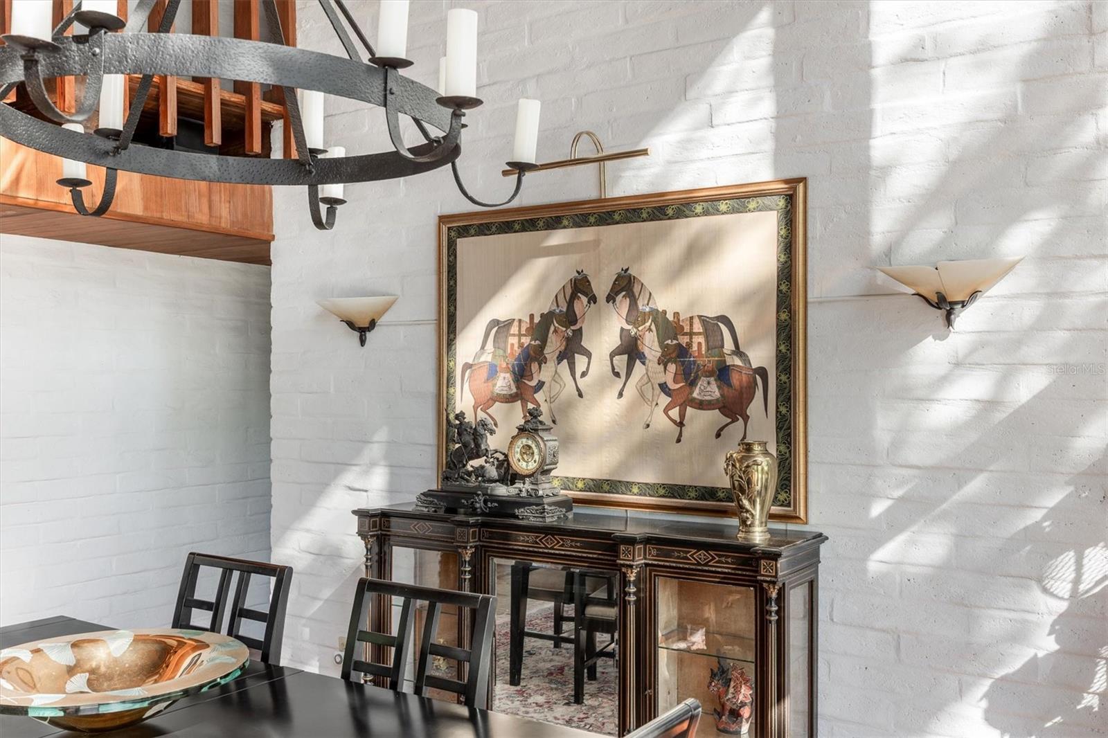 Image 17 of 93 For 6424 26th Pl