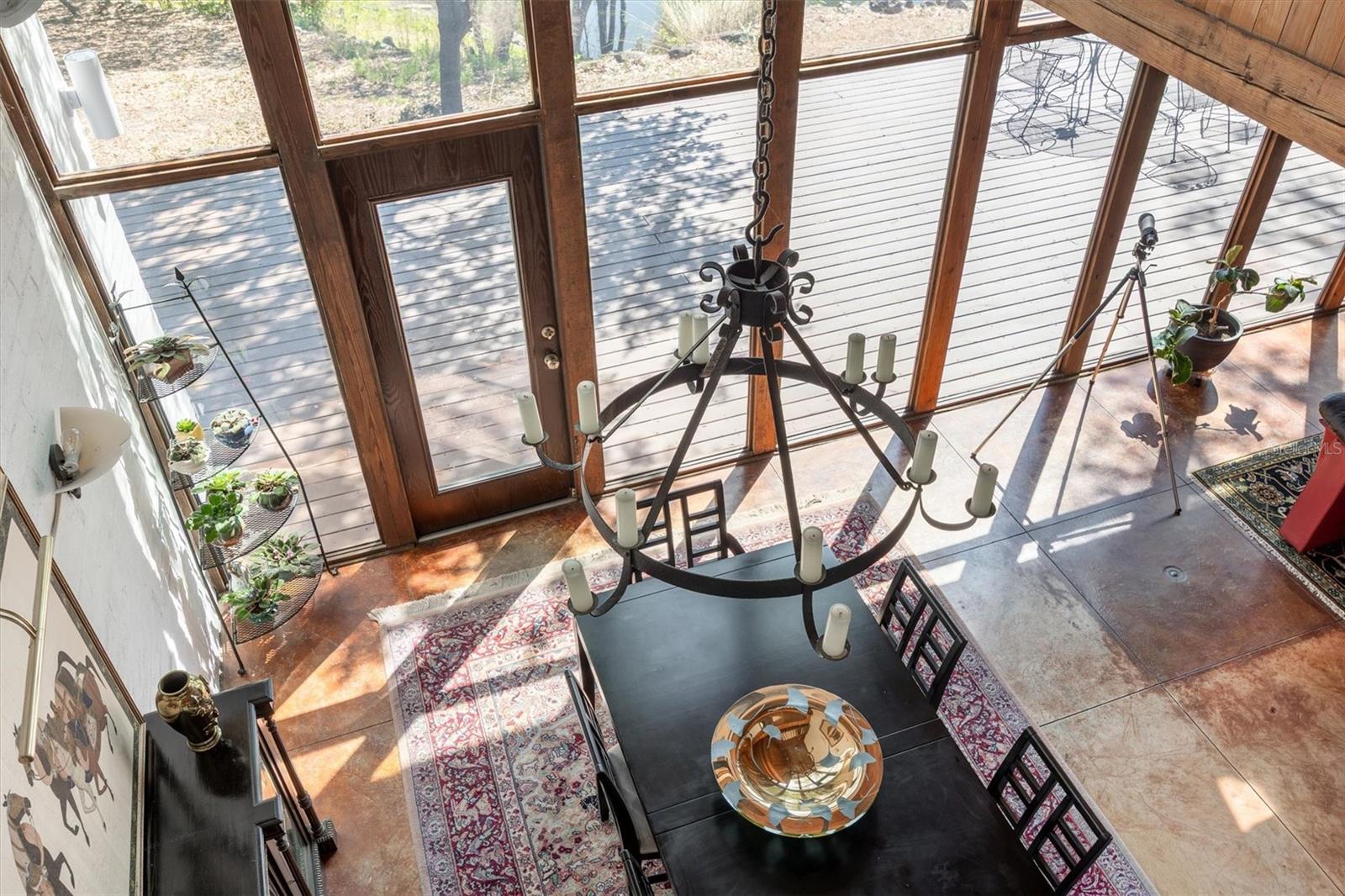 Image 18 of 93 For 6424 26th Pl