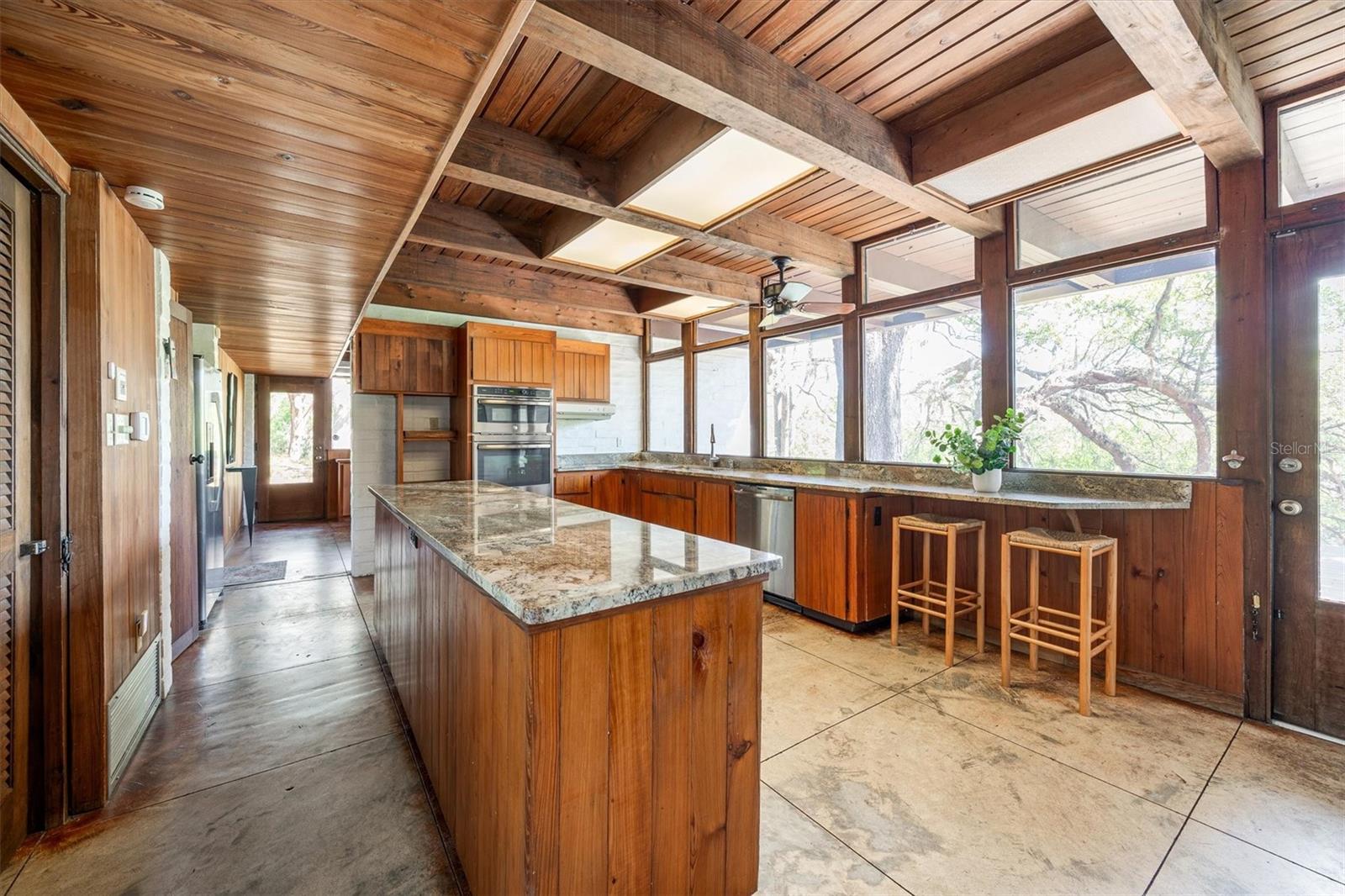 Image 20 of 93 For 6424 26th Pl