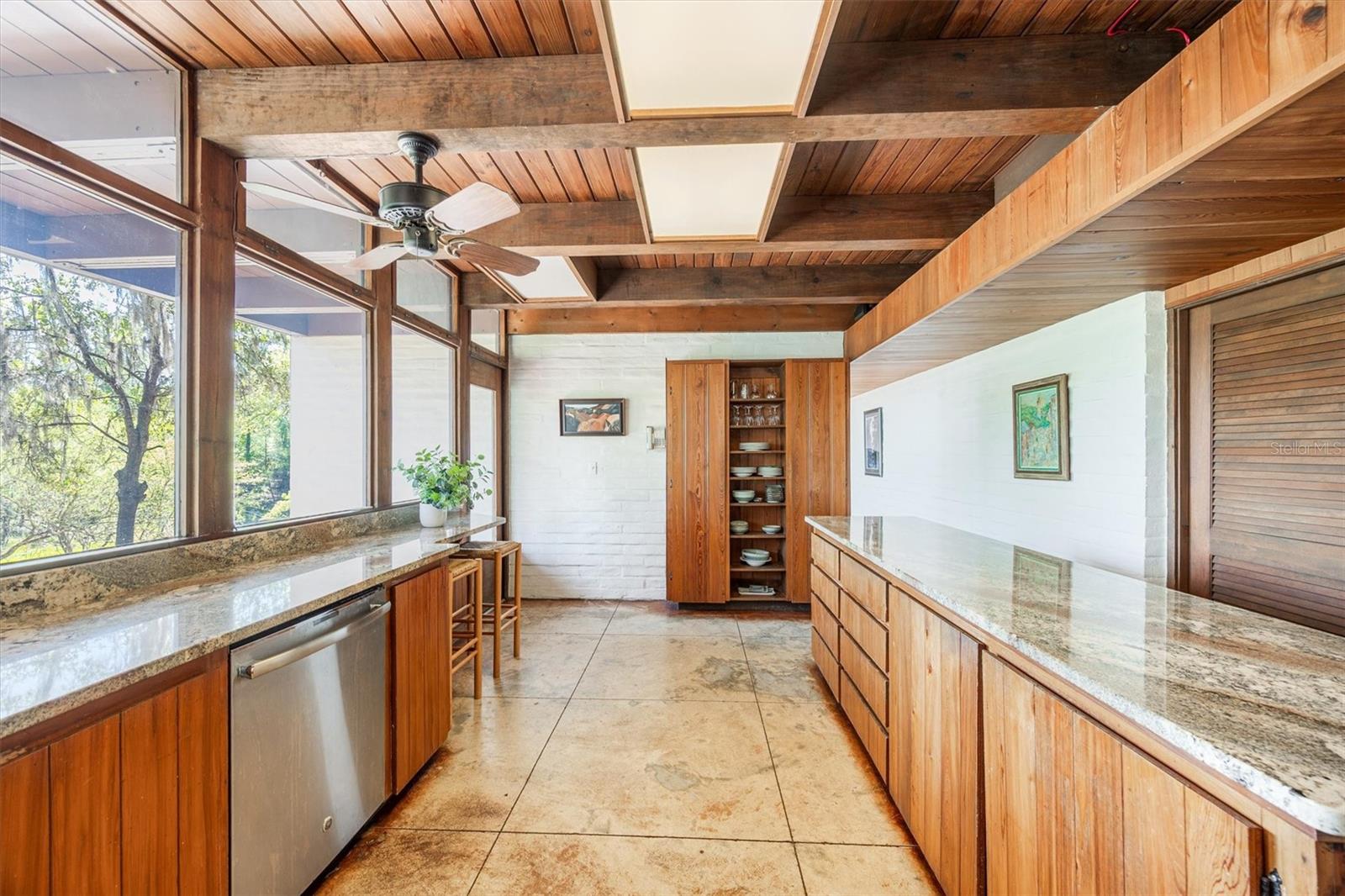 Image 22 of 93 For 6424 26th Pl