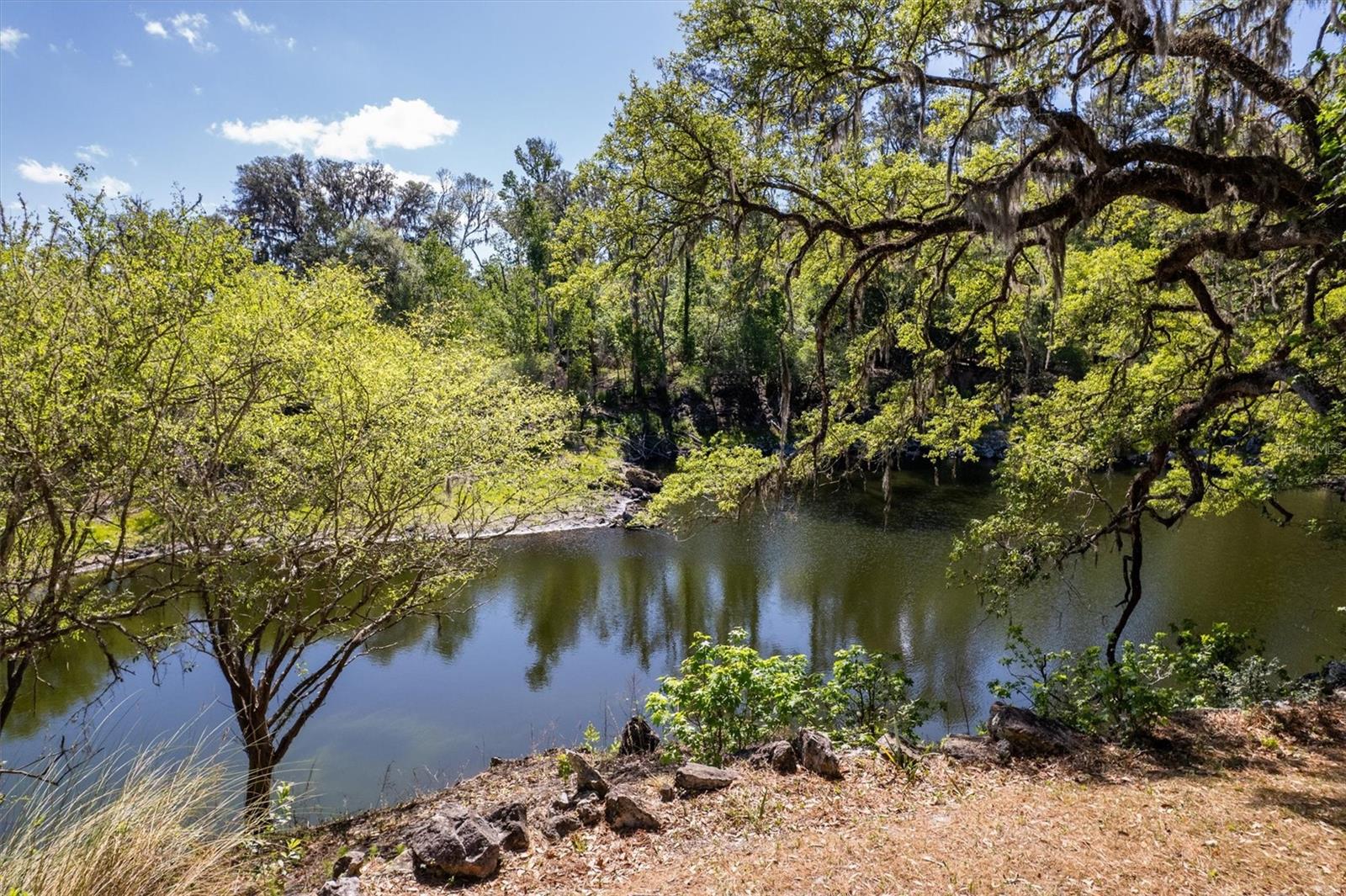 Image 3 of 93 For 6424 26th Pl