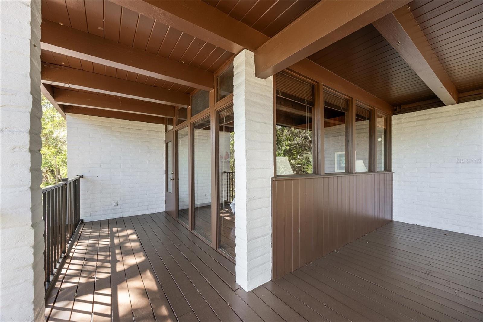 Image 40 of 93 For 6424 26th Pl