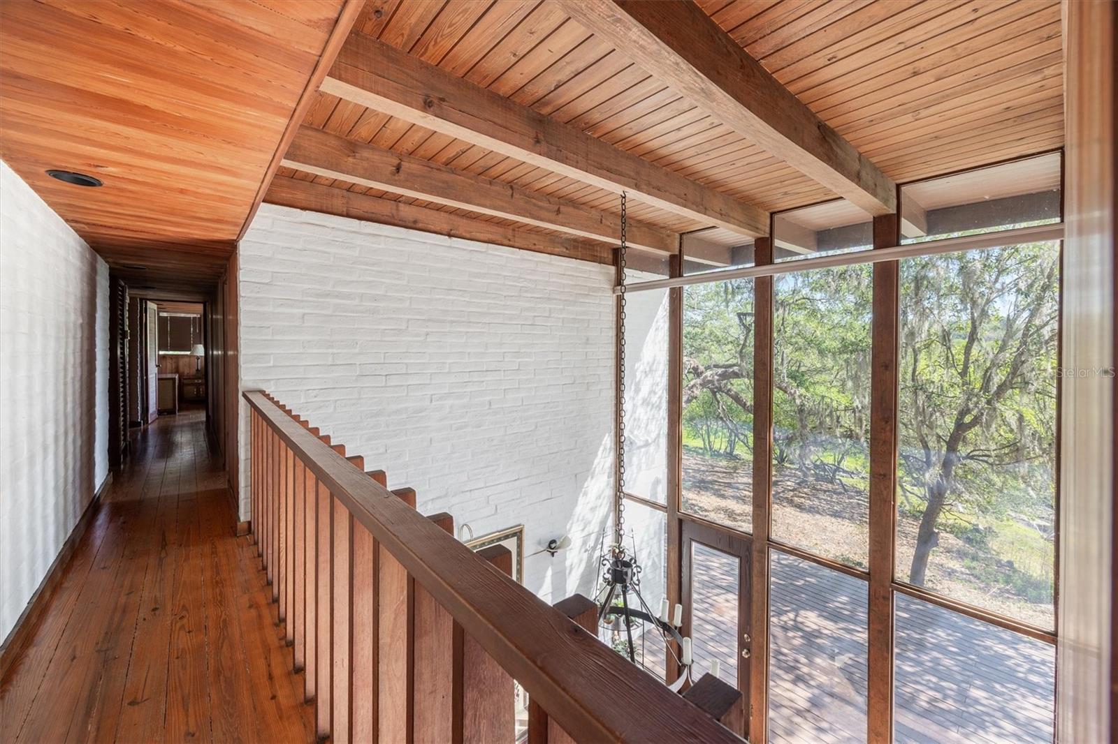 Image 53 of 93 For 6424 26th Pl