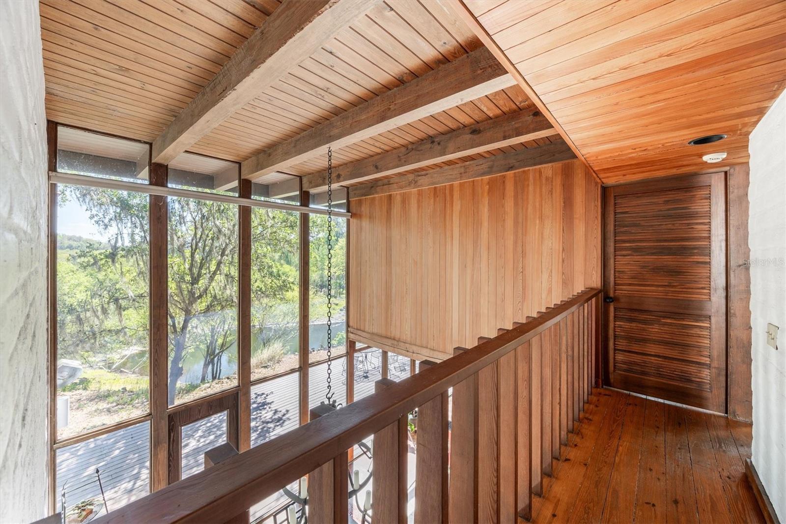 Image 54 of 93 For 6424 26th Pl