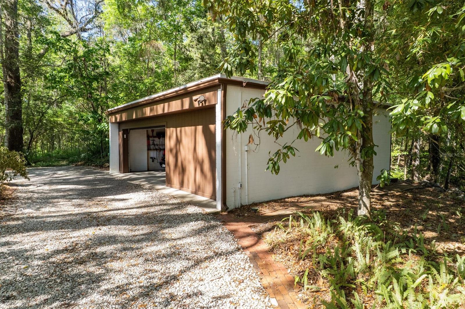 Image 60 of 93 For 6424 26th Pl