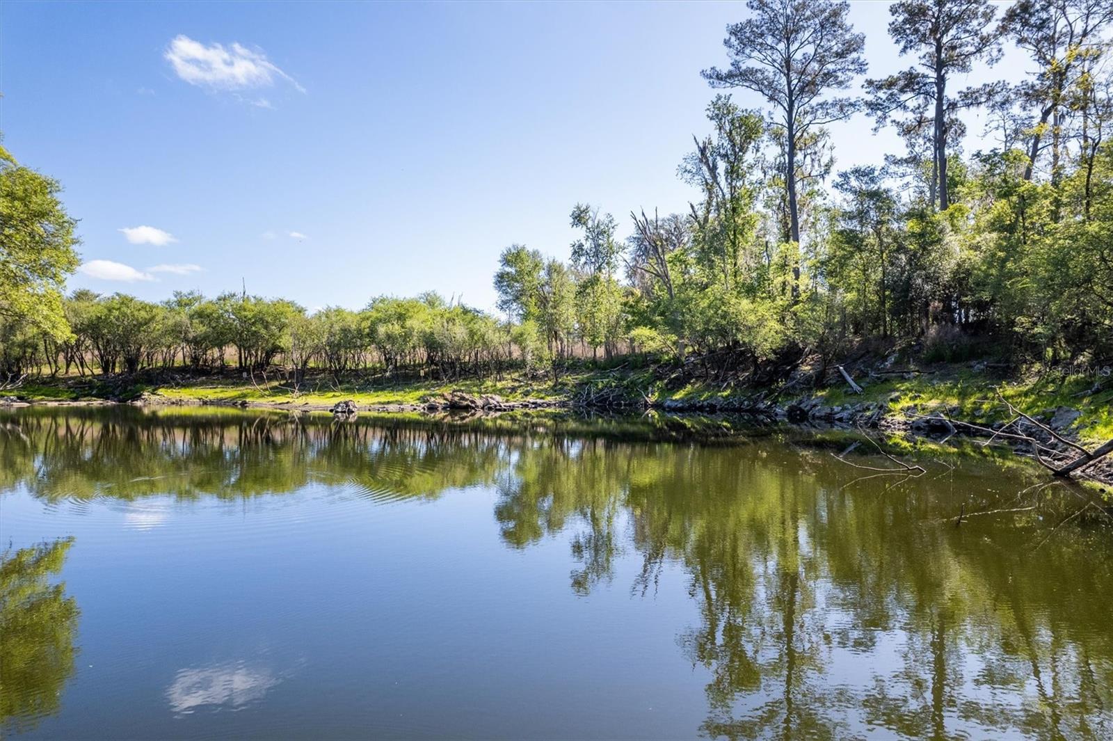 Image 72 of 93 For 6424 26th Pl