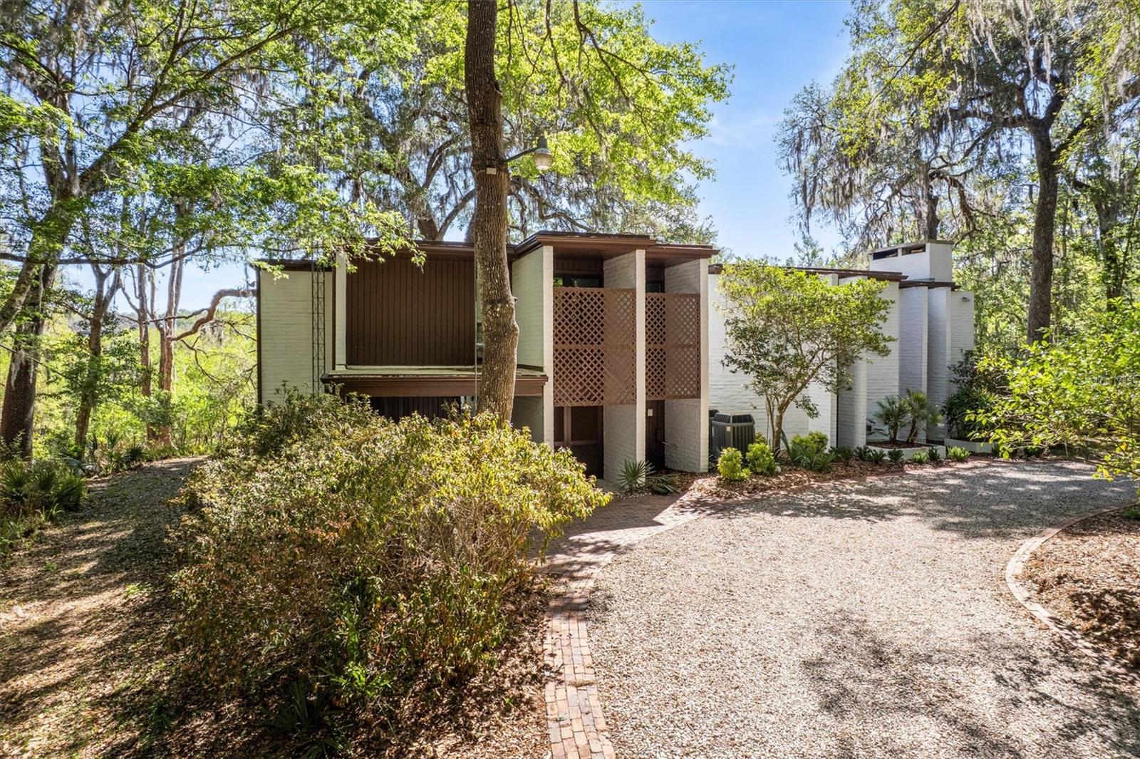 Image 86 of 93 For 6424 26th Pl