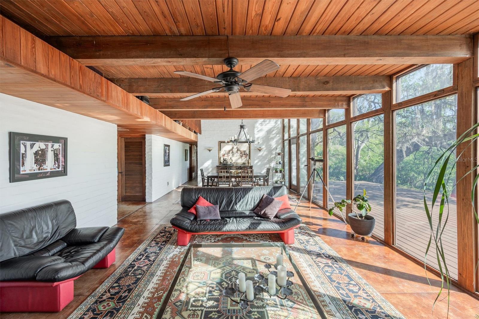 Image 9 of 93 For 6424 26th Pl