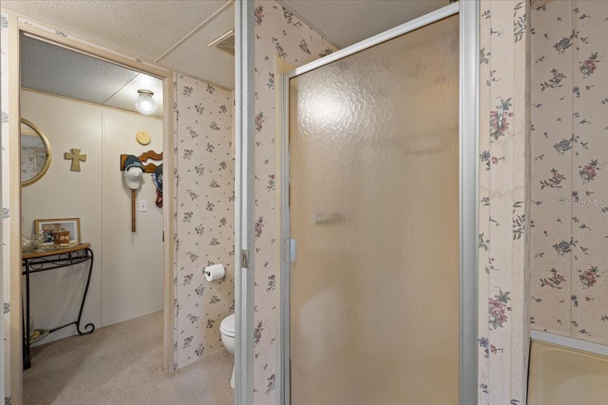 Image 14 of 40 For 187 Loxley Glen