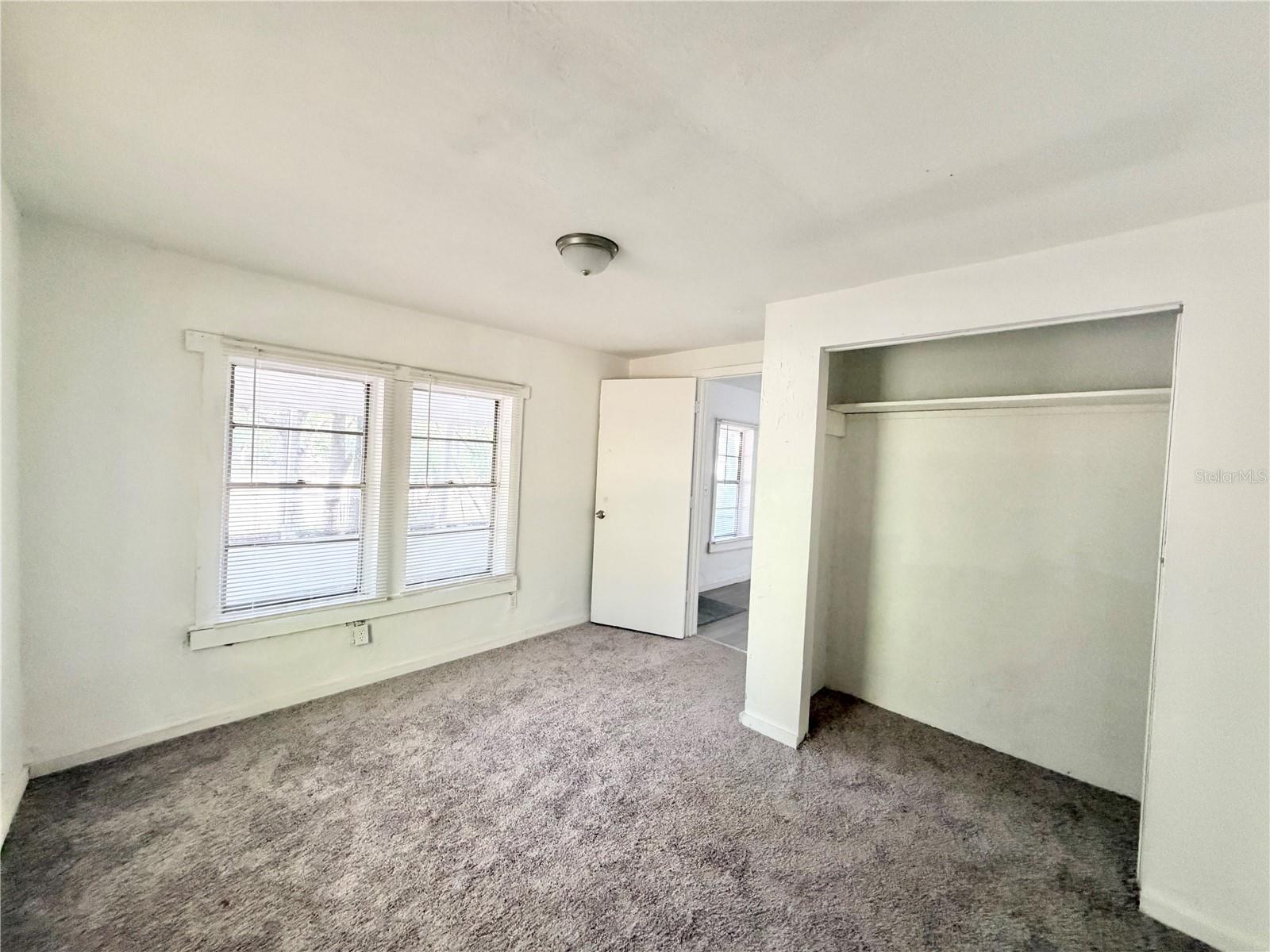 Image 19 of 19 For 21433 Hawthorne Road