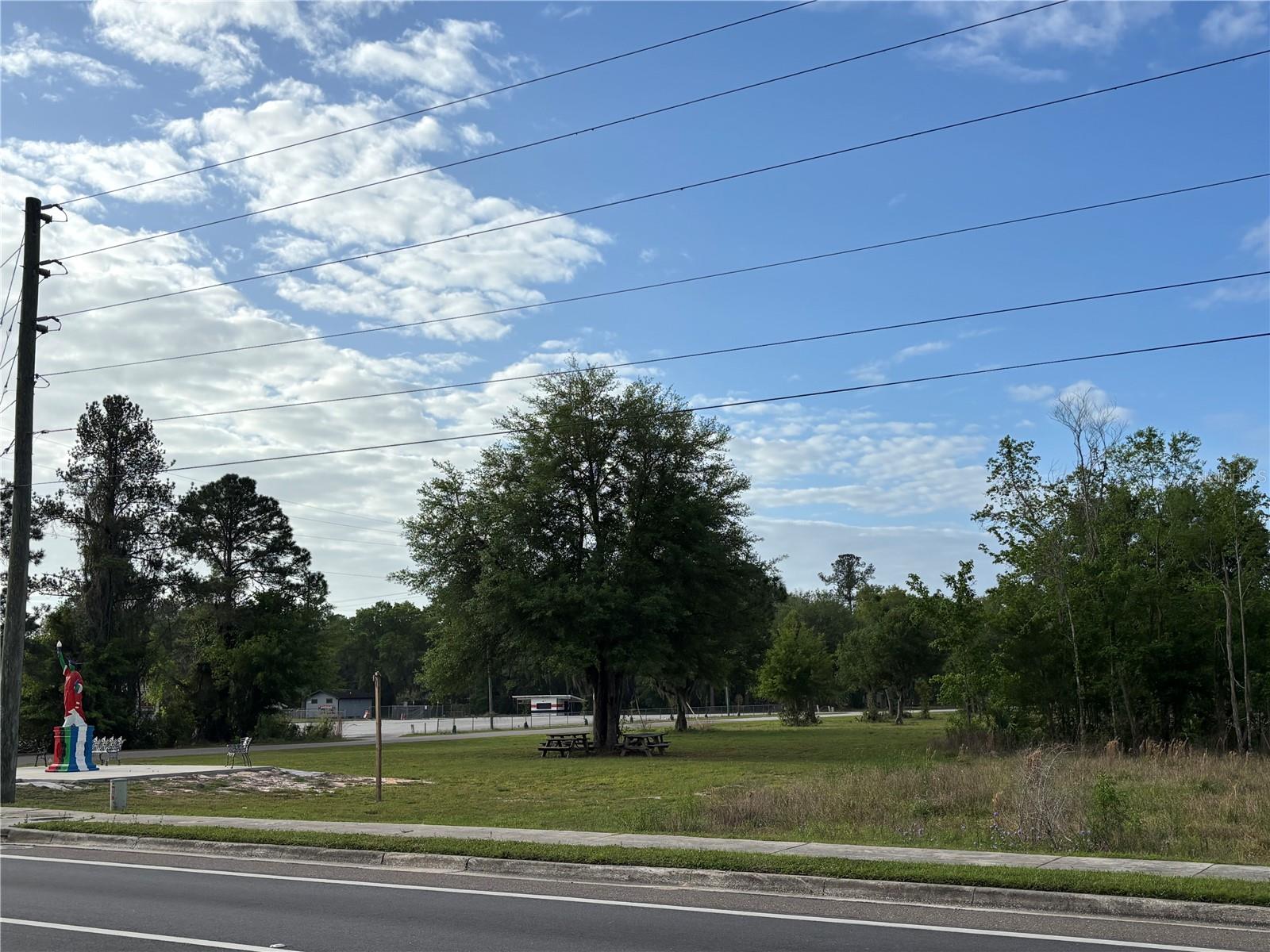 Image 16 of 16 For Se Hawthorne Road