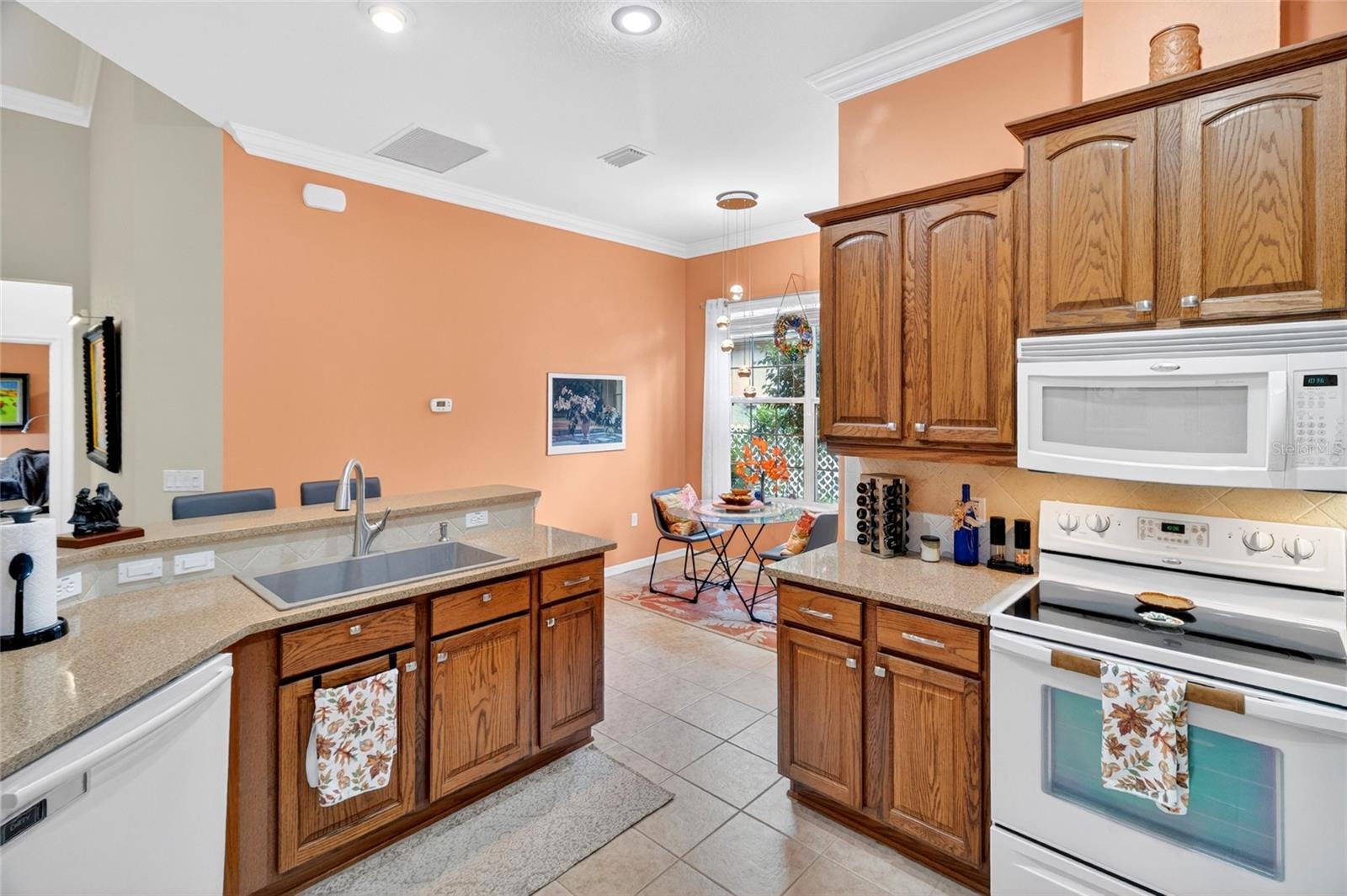 Image 9 of 41 For 19562 84th Place
