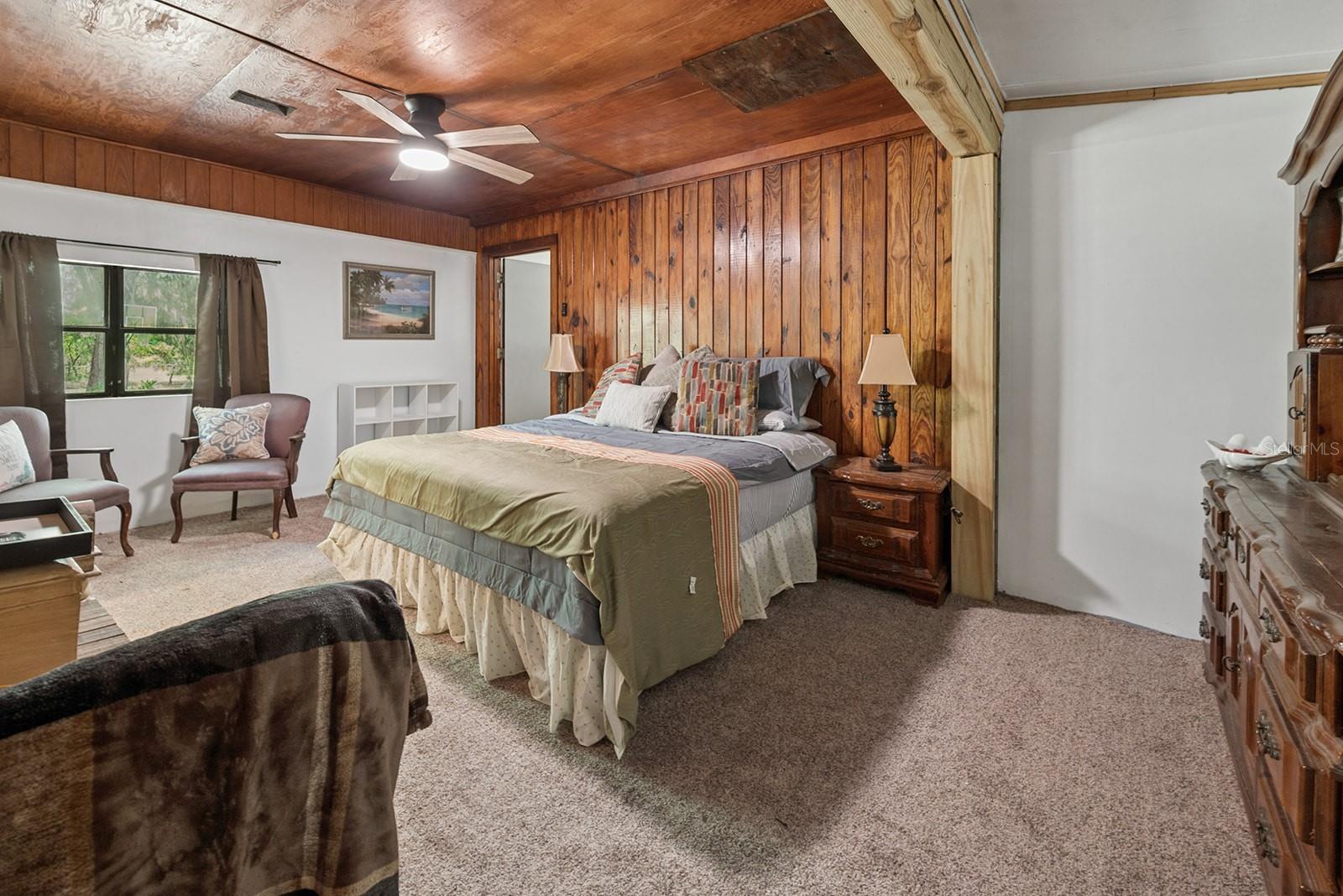 Image 8 of 28 For 6308 Island Road