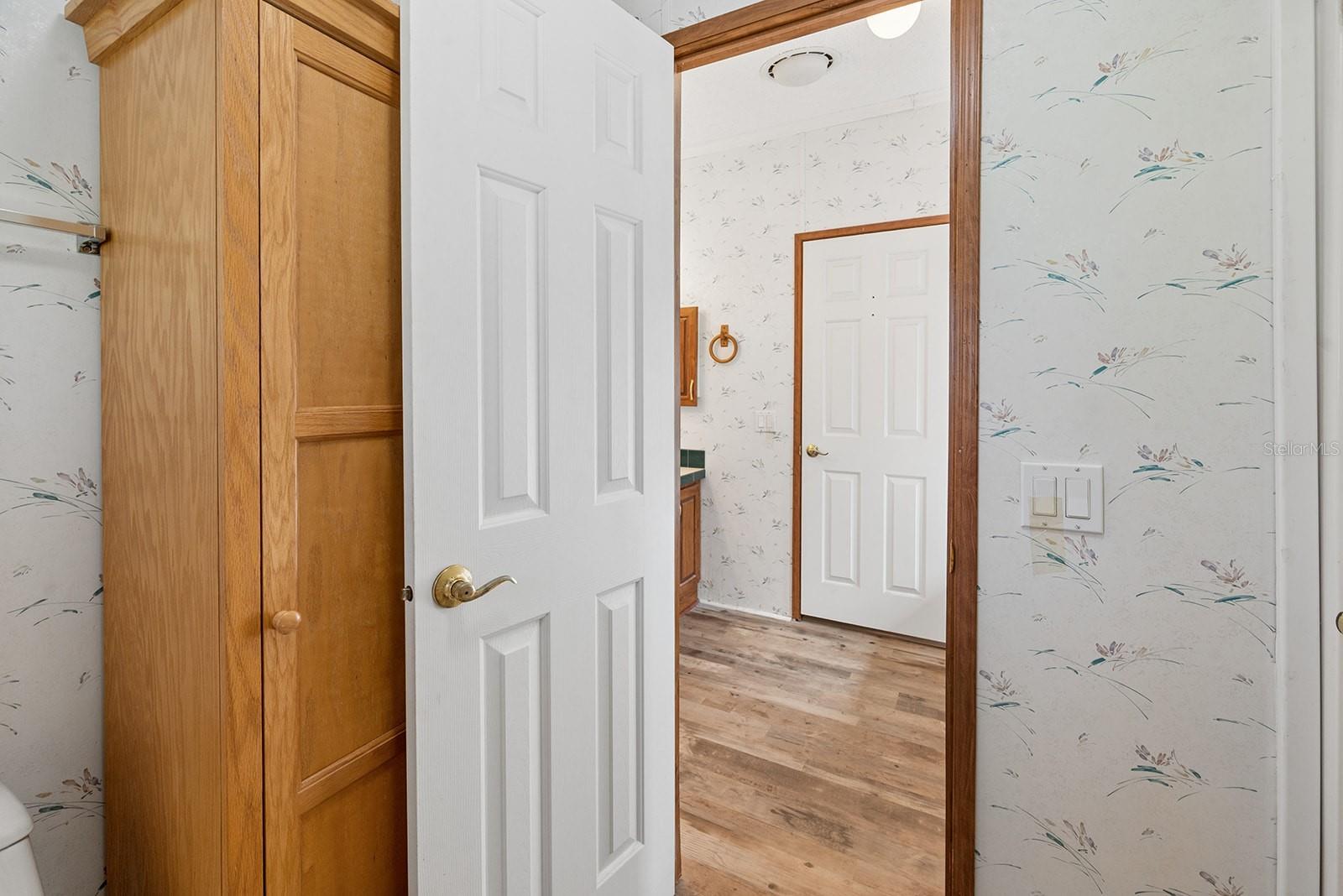 Image 24 of 46 For 11201 49th Terrace