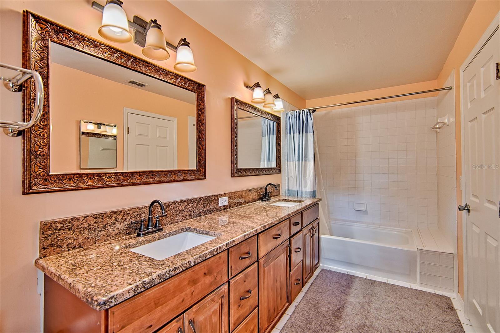 Image 20 of 36 For 533 39th Drive