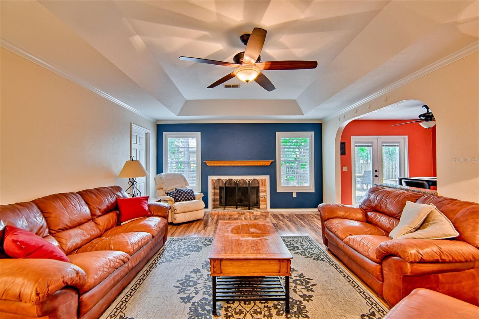 Image 7 of 36 For 533 39th Drive