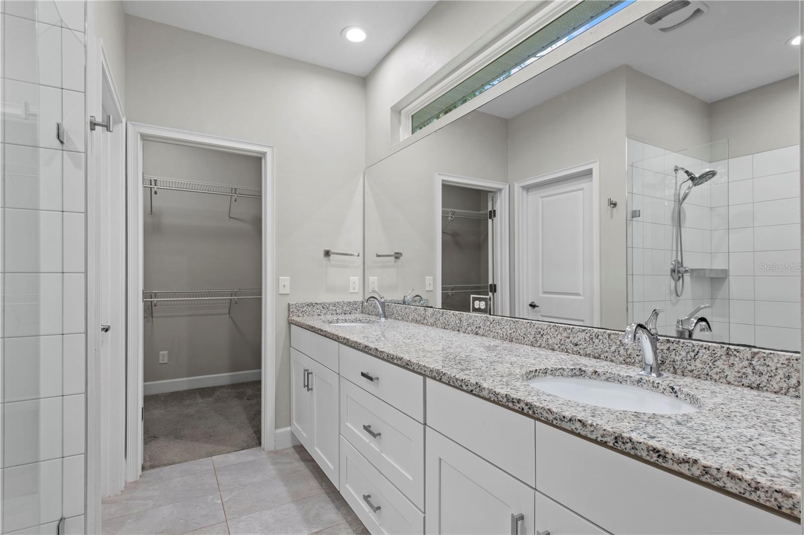 Image 13 of 19 For 25726 19th Avenue