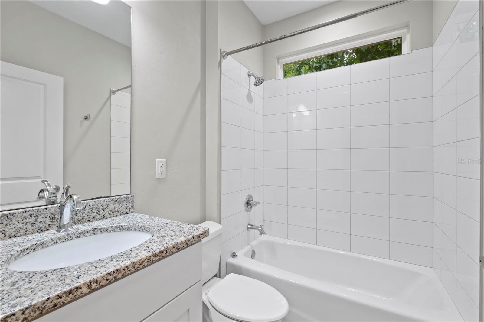 Image 8 of 19 For 25726 19th Avenue